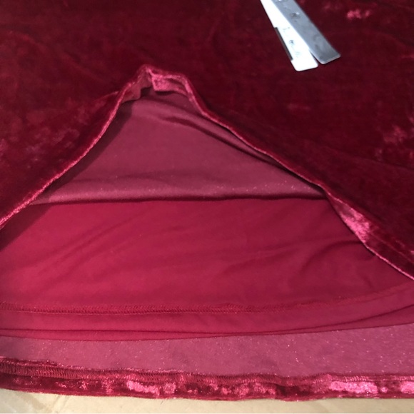 NWT- Just Quella Berry Velvet Tank SZ XL - Picture 10 of 12